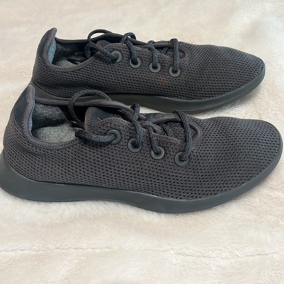 Allbirds Men's Tree 🌳 Runners CLASSICS Charcoal gray Sz:10 - Picture 6 of 13